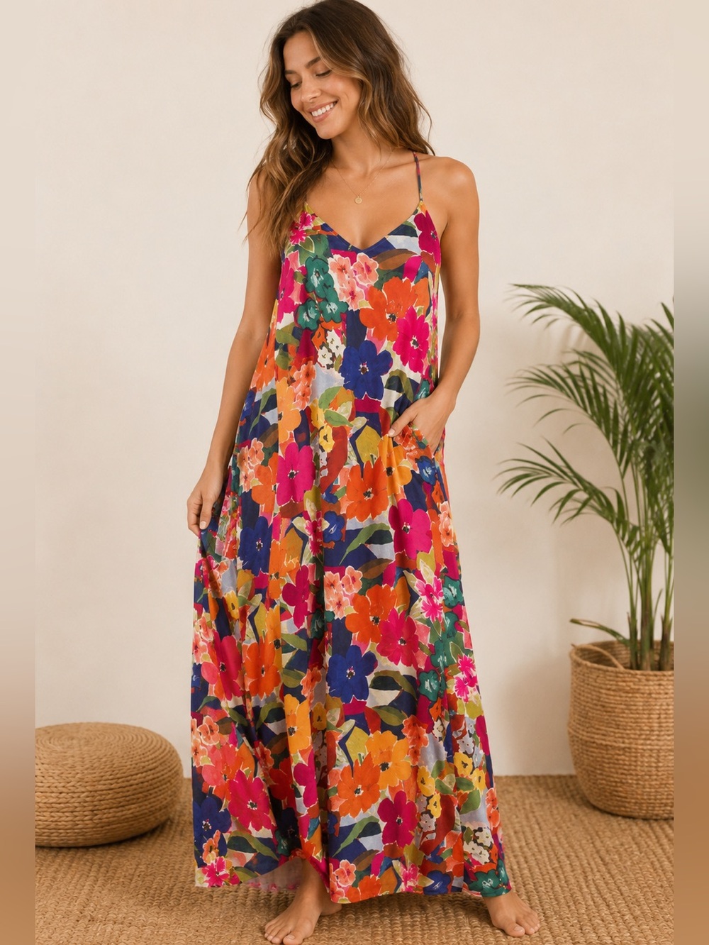Nichole Miller floral
Long Maxi Dress, W/ Pockets. Size Large.